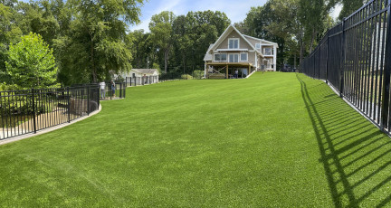 ForeverLawn By the Bay