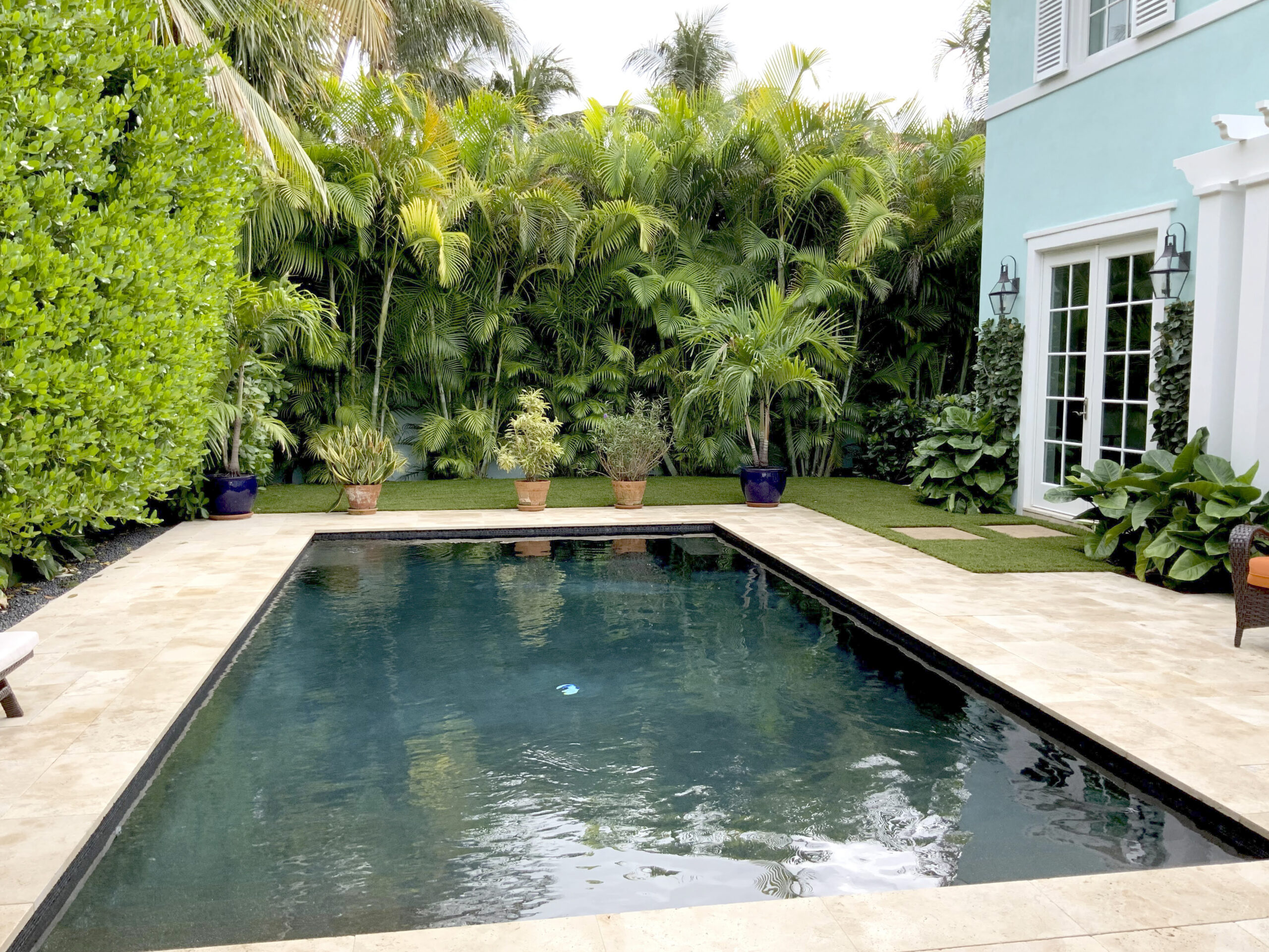 Backyard with pool and K9Grass synthetic turf